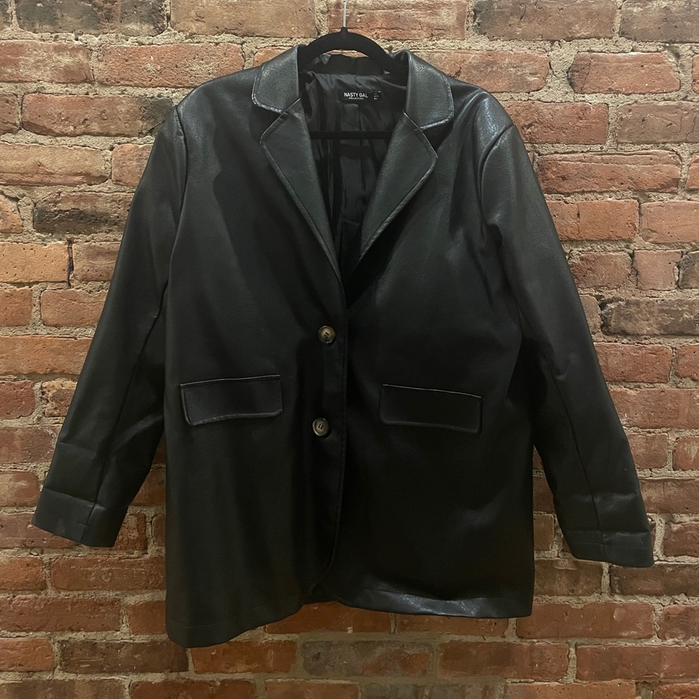 ❌SOLD❌Nasty gal oversized leather blazer